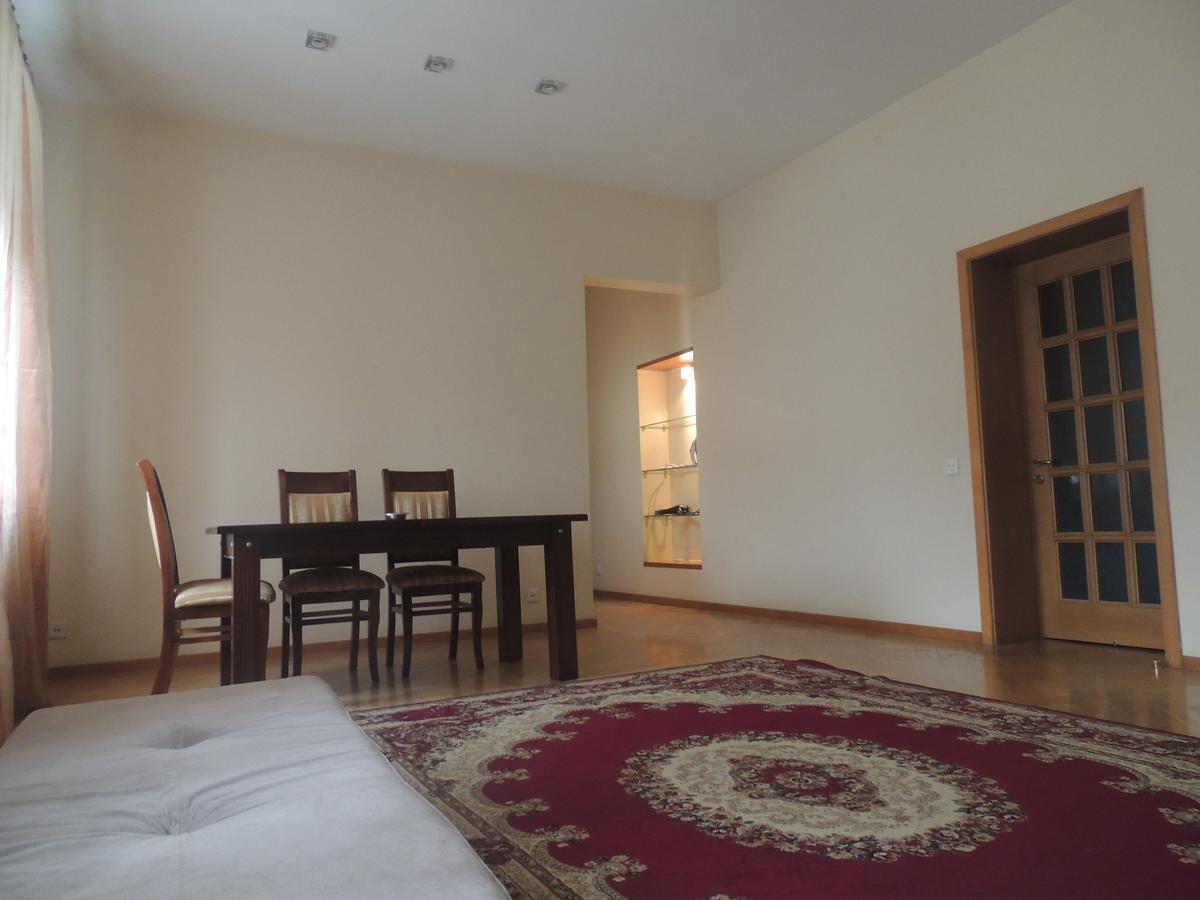 Clock Tower Apartment In Baku Exteriér fotografie
