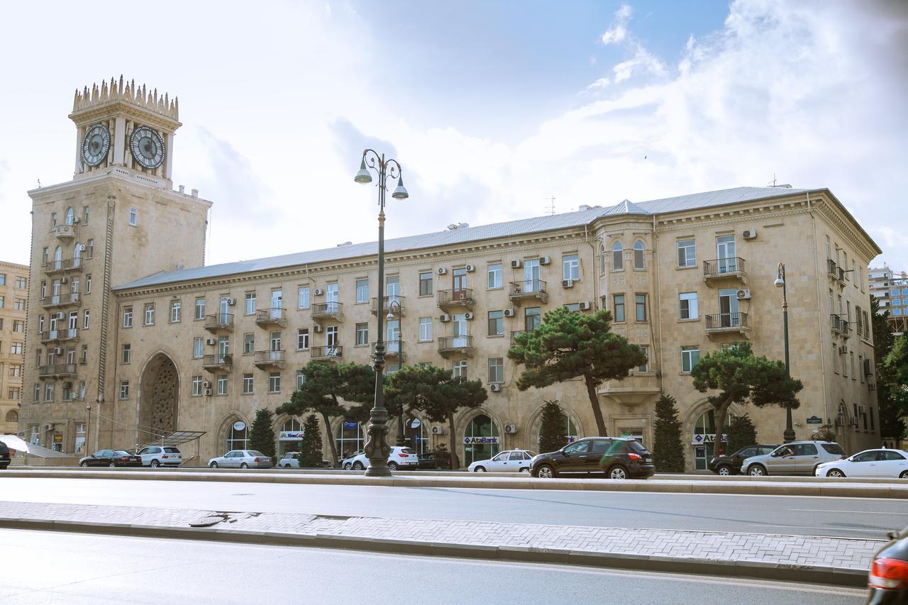 Clock Tower Apartment In Baku Exteriér fotografie